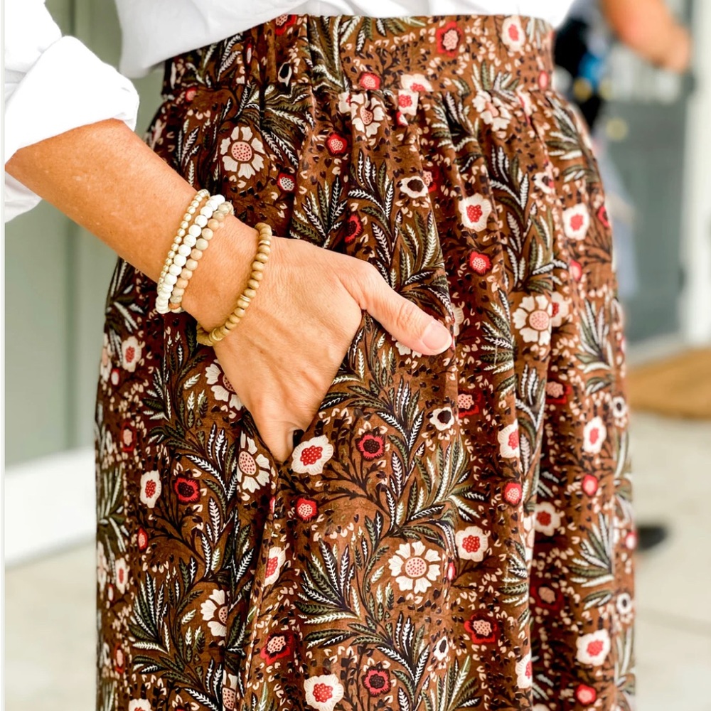 Flat Front Maxi Skirt NWT Evolverie